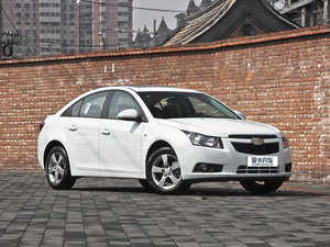 2013款1.6L 自动 SE  整体外观