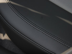2013款1.6L 手动 SE 空间座椅