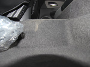 2013款1.6L 手动 SE 空间座椅