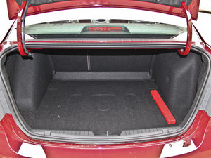 2013款1.6L 手动 SL 行李厢空间