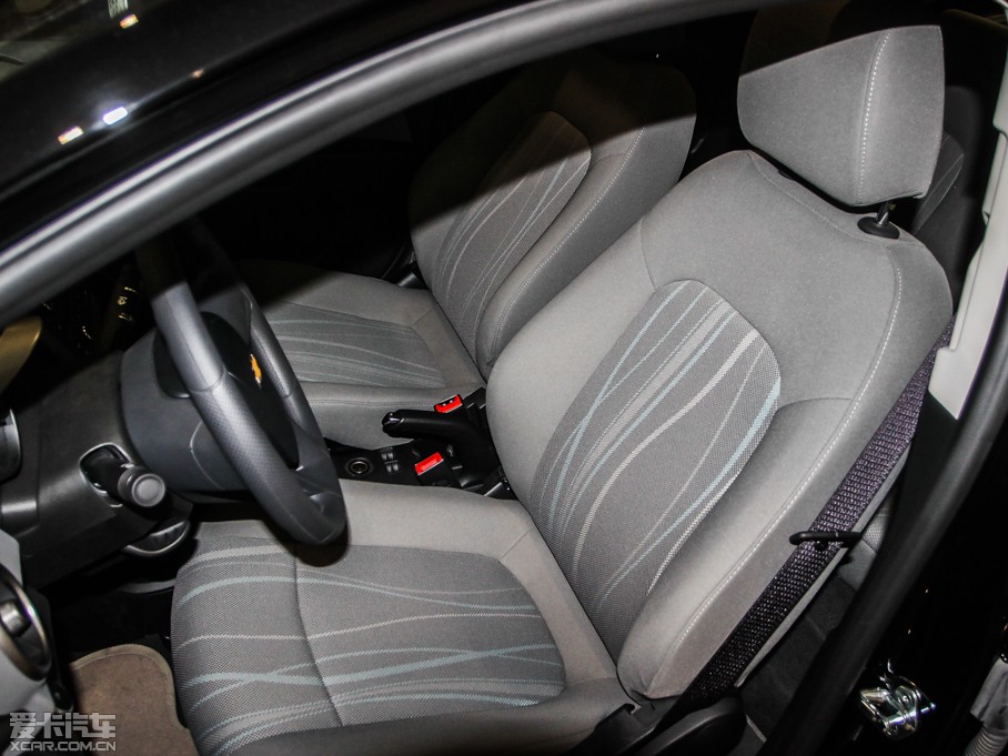 2013?li)?i)ΨW 1.4L Ԅ(dng)촰