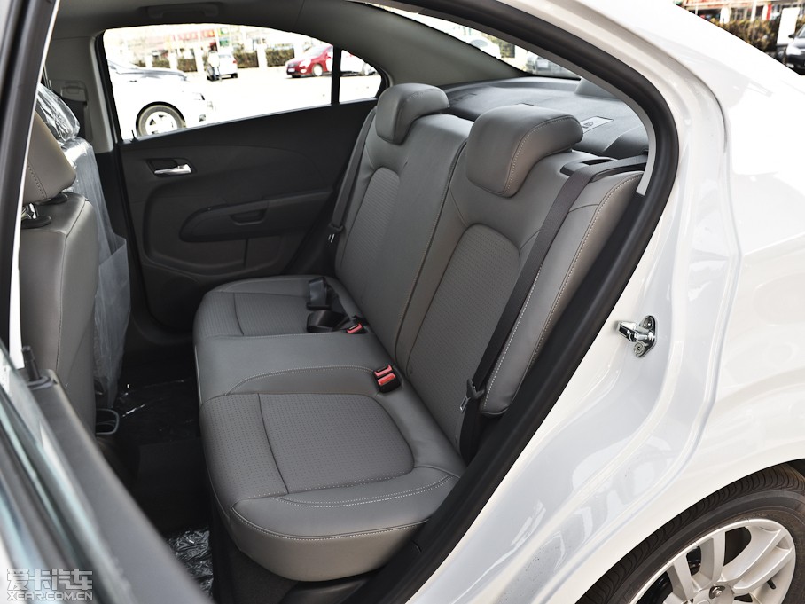 2013ΨW 1.6L SX ԄLӰ