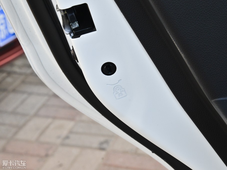 2013ΨW 1.6L SX ԄLӰ