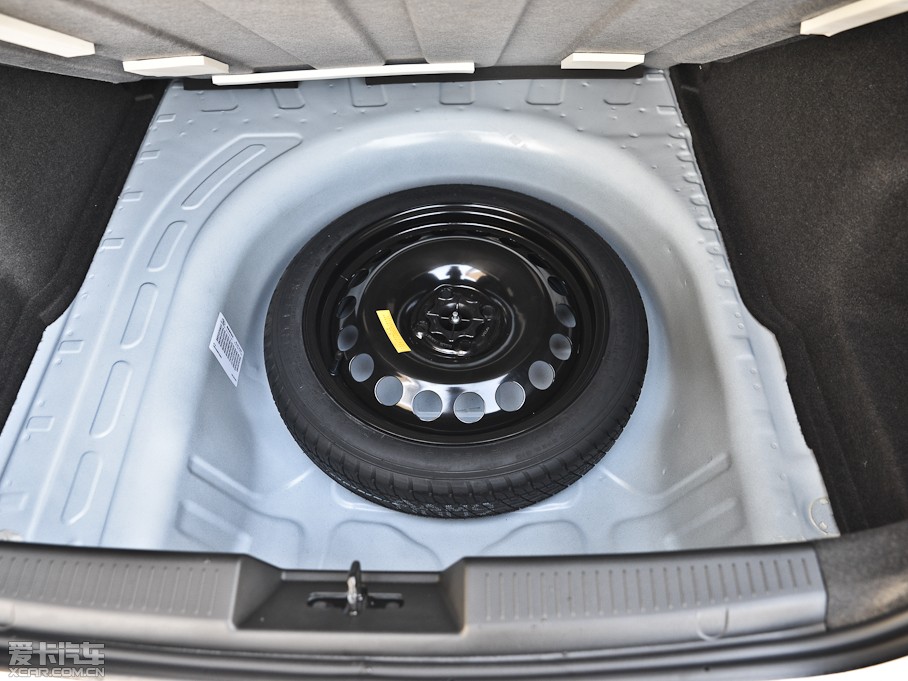 2013ΨW 1.6L SX Ԅ(dng)L(fng)Ӱ