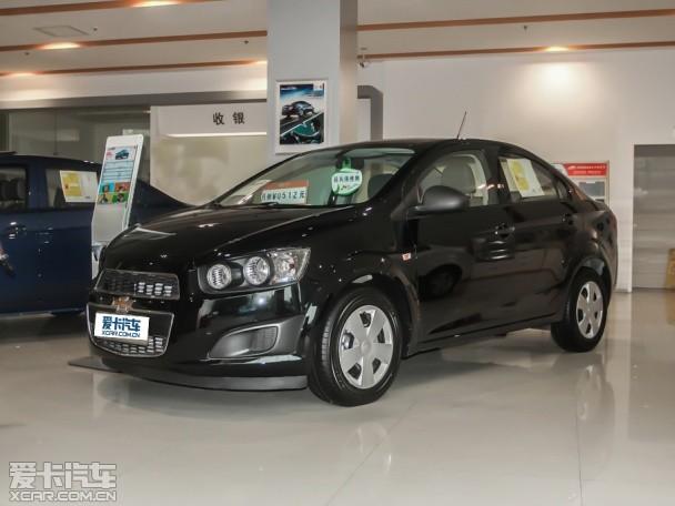 上海通用雪佛蘭2013款愛(ài)唯歐三廂