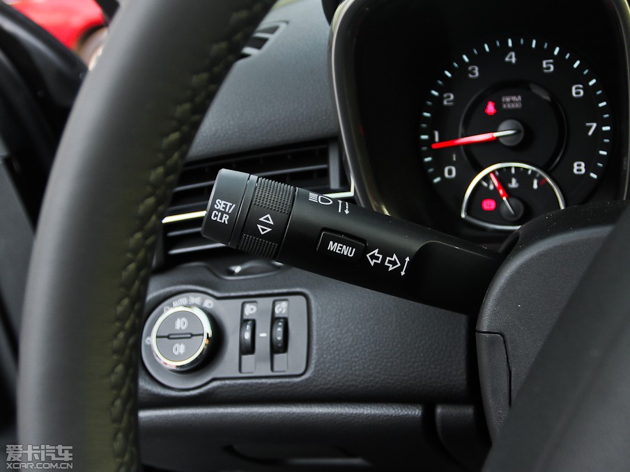 2013���~�J�� 1.6T �ԄӺ��A��