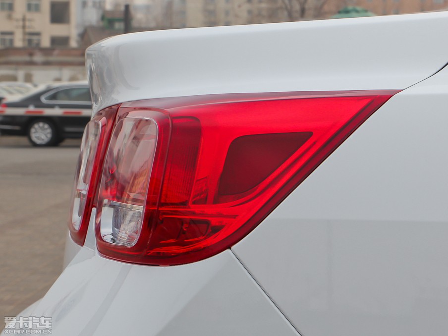 2013���~�J�� 2.0L �Ԅ����m��