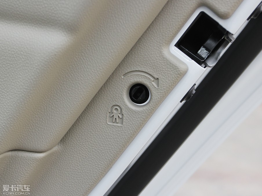 2013���~�J�� 2.0L �Ԅ����m��