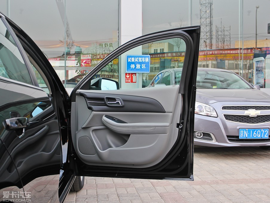 2013~J 2.0L Ԅ(dng)A