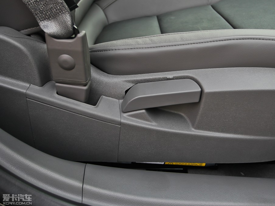 2013~J 2.0L Ԅ(dng)A