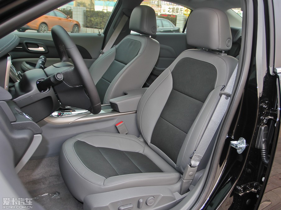 2013~J 2.0L Ԅ(dng)A