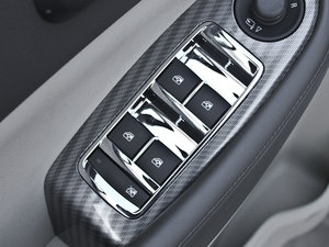 20132.4L Ԅ(dng)A {܇ƅ^(q)	