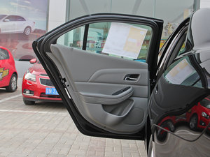 2013款2.0L 自动豪华版 左后车门