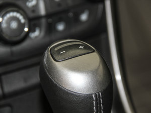 20132.4L Ԅ(dng)Ş п؅^(q)