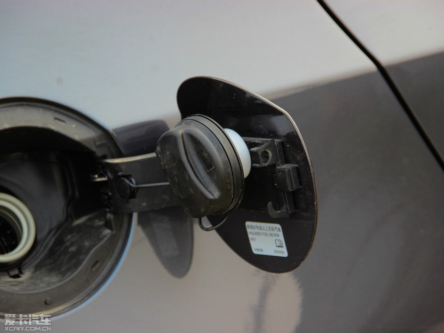 2013ƝɎ Ʊ 1.6L ԄӺA