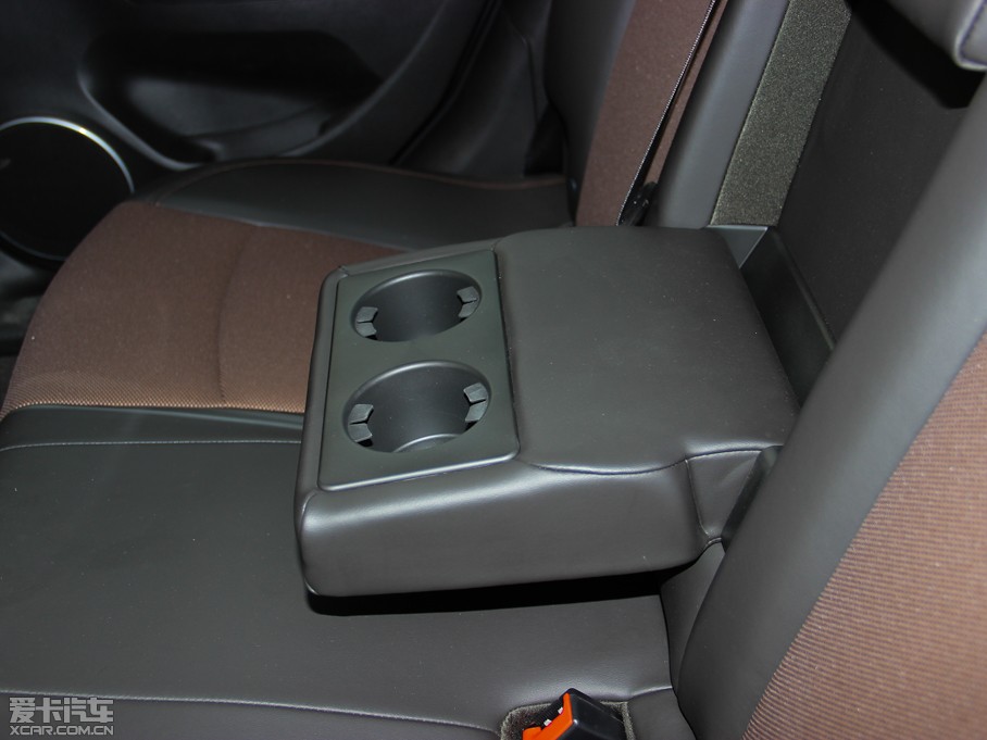 2013ƝɎ Ʊ 1.6L Ԅ(dng)A