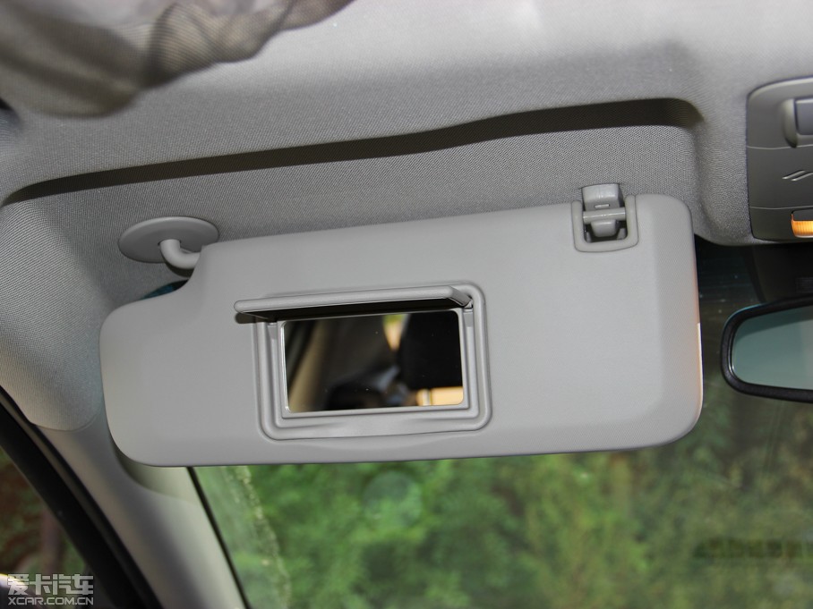 2013ƝɎ Ʊ 1.6L ԄӺA