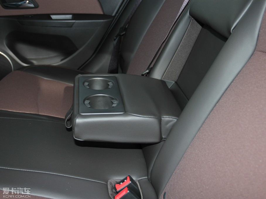 2013ƝɎ Ʊ 1.6L քӺA