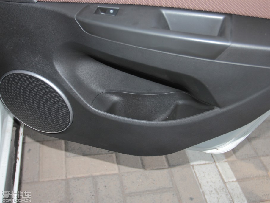 2013ƝɎ Ʊ 1.6L քӺA