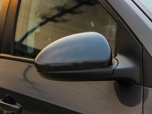 2013Ʊ 1.6L Ԅ(dng)A (x)(ji)^