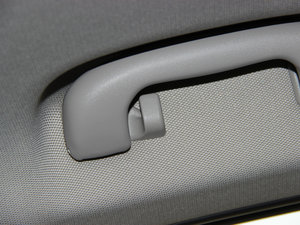 2013Ʊ 1.6L Ԅ(dng)A g