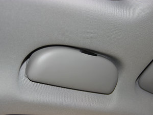 2013Ʊ 1.6L Ԅ(dng)A g