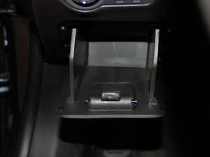 2013Ʊ 1.6L ԄӺA п؅^