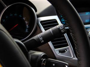 2013Ʊ 1.6L ԄӺA п؅^