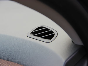 2013Ʊ 1.6L ԄӺA п؅^