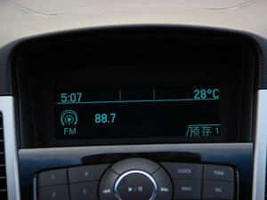 2013款掀背 1.6L 自动豪华版 中控台显示屏