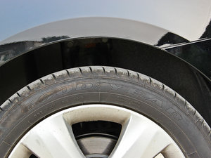 2013款掀背 1.6T 自动旗舰版 轮胎品牌