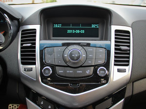 2013款掀背 1.6T 自动旗舰版 空调出风口