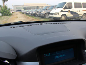 2013款掀背 1.6T 自动旗舰版 中控区
