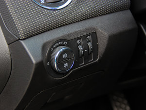 2013款掀背 1.6T 自动旗舰版 中控区
