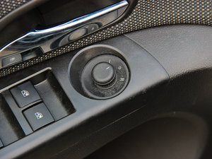 2013款掀背 1.6T 自动旗舰版 中控区
