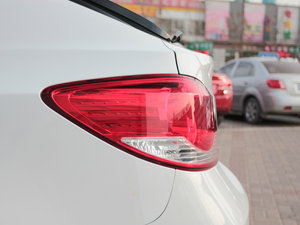 2013款掀背 1.6L 手动豪华版 细节外观