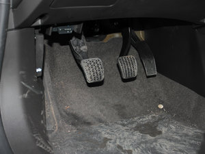 2013Ʊ 1.6L ք(dng)A g