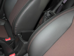 2013Ʊ 1.6L ք(dng)A g