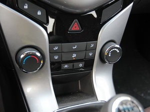 2013Ʊ 1.6L քӺA {{