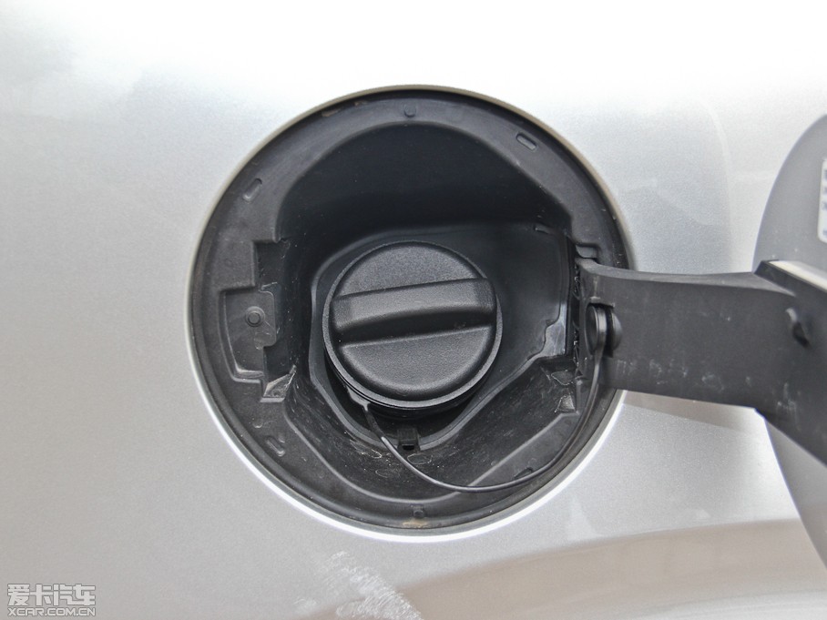 2014(i)ΨW 1.6 Ԅ(dng)L(fng)а