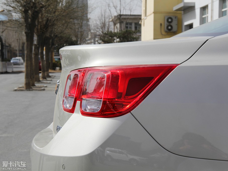 2014~J 2.0L Ԅ(dng)A