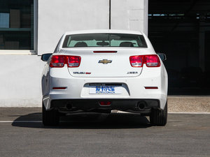 2014款1.6T 自动舒适版 正后	