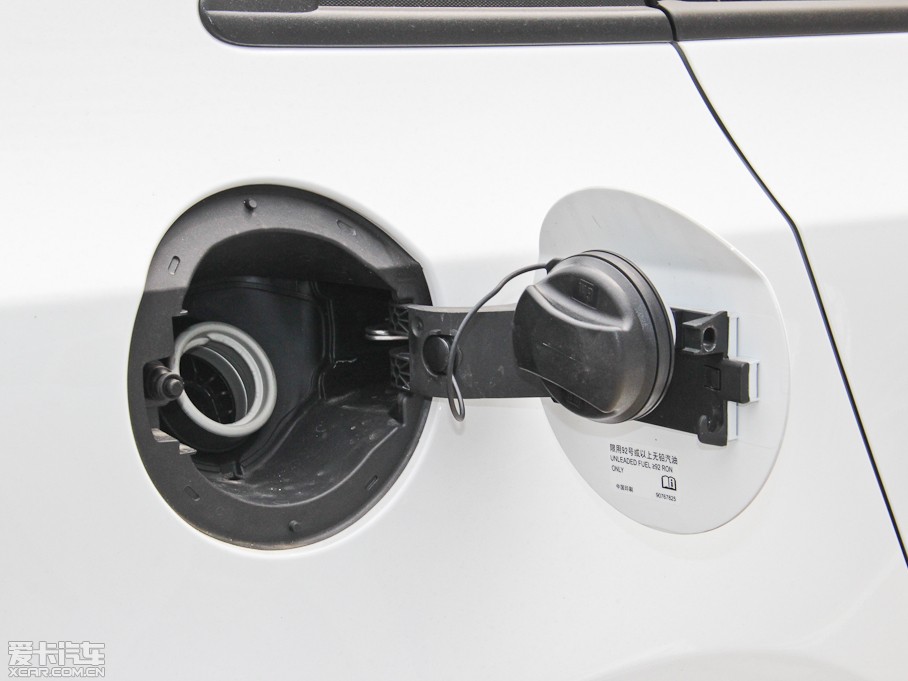 2015Ɲ (jng) 1.5L Ԅ(dng)SE