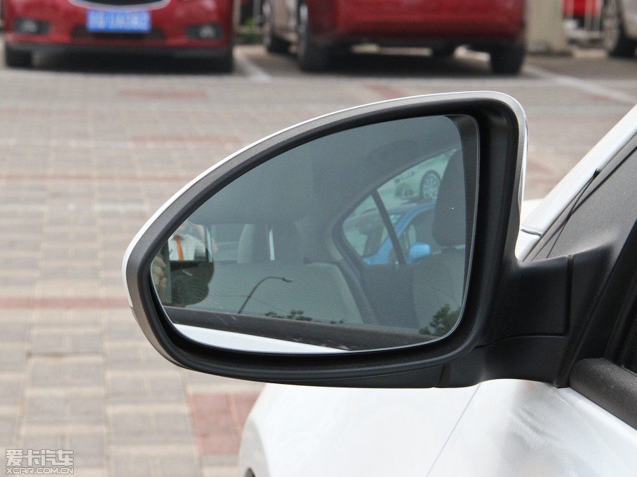 2015Ɲ (jng) 1.5L Ԅ(dng)SE