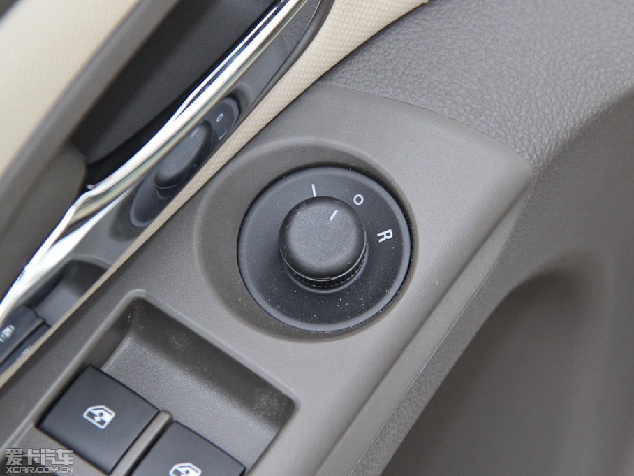 2015Ɲ (jng) 1.5L ԄSE