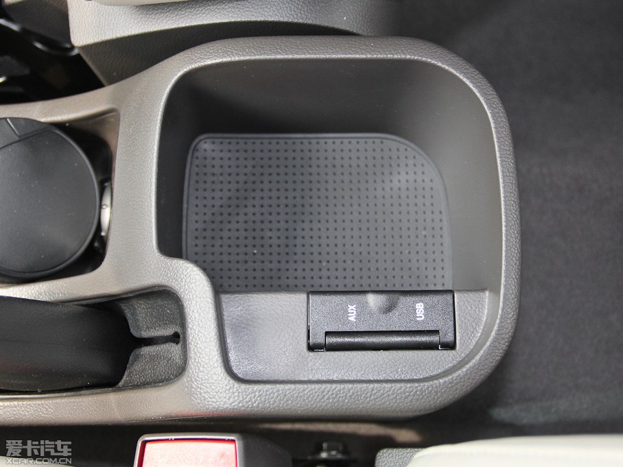 2015Ɲ (jng) 1.5L Ԅ(dng)SE