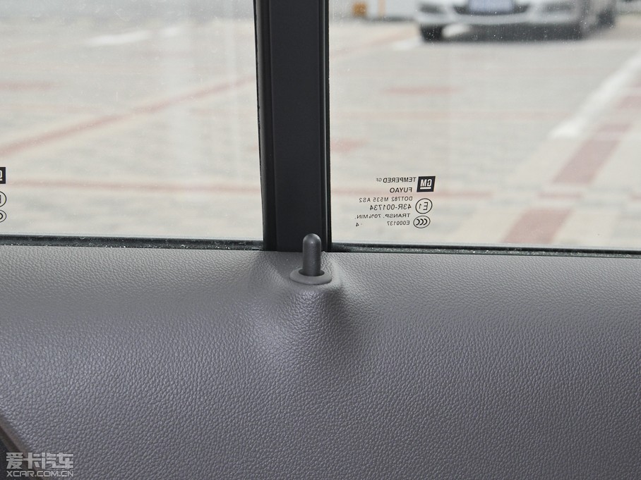 2015Ɲ (jng) 1.5L ԄSE