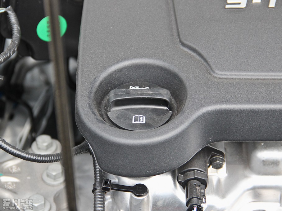 2015�����Ɲ���� ����� 1.5L �Ԅ�SE