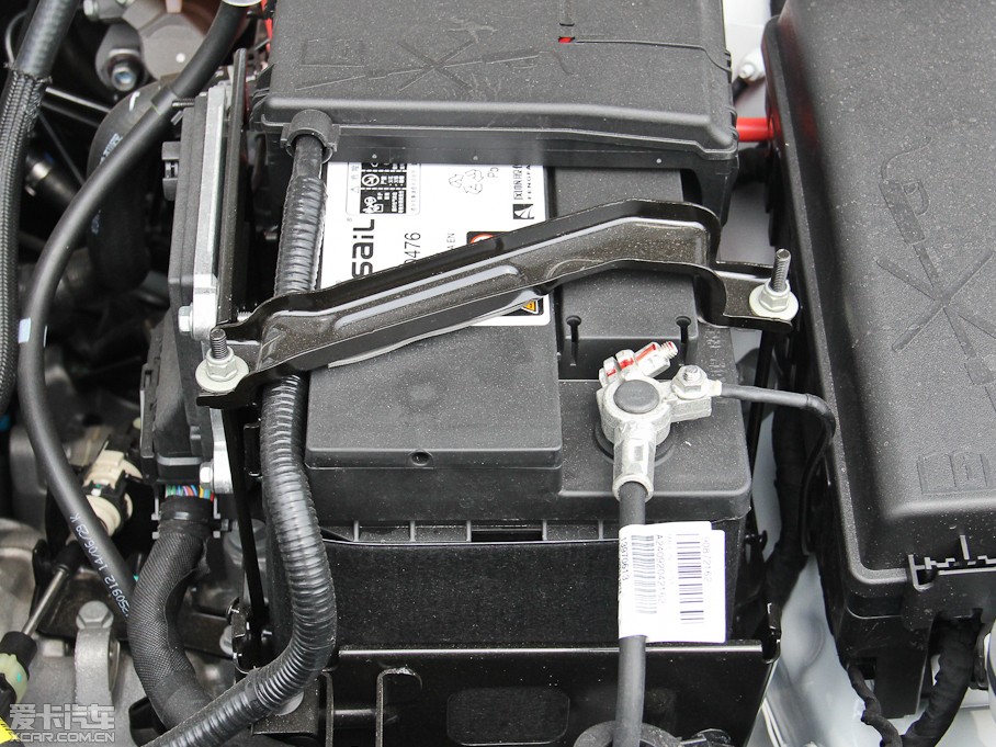 2015�����Ɲ���� ����� 1.5L �Ԅ�SE