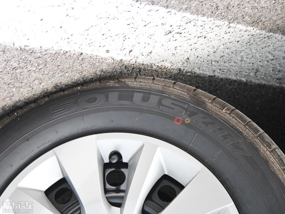 2015Ɲ (jng) 1.5L քSL